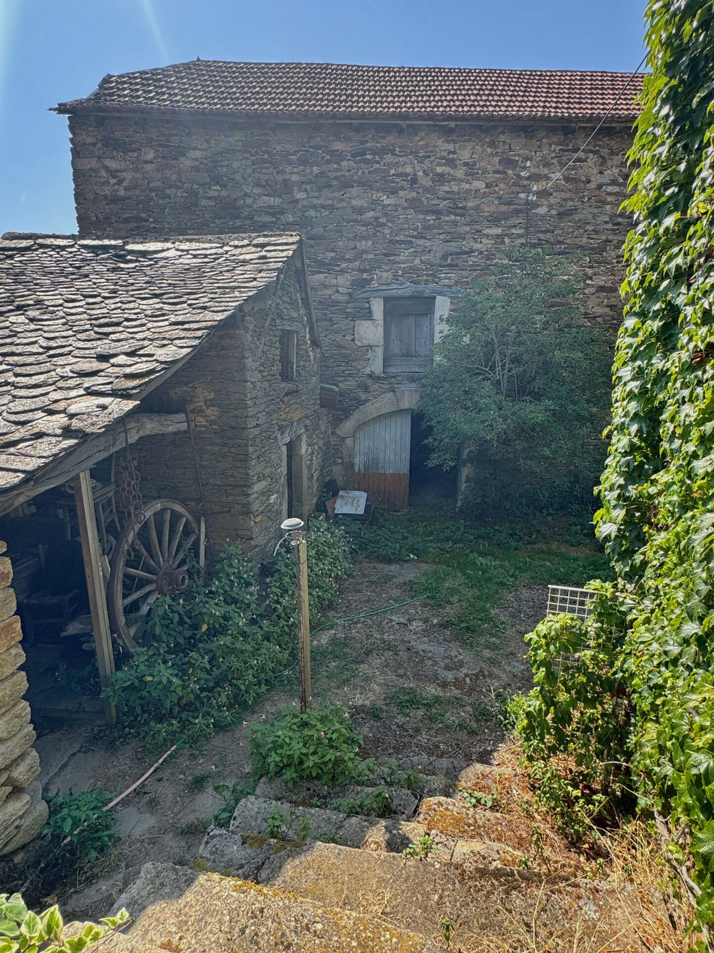 Villa / Maison  T4 à vendre Sainte-Juliette-sur-Viaur 12120