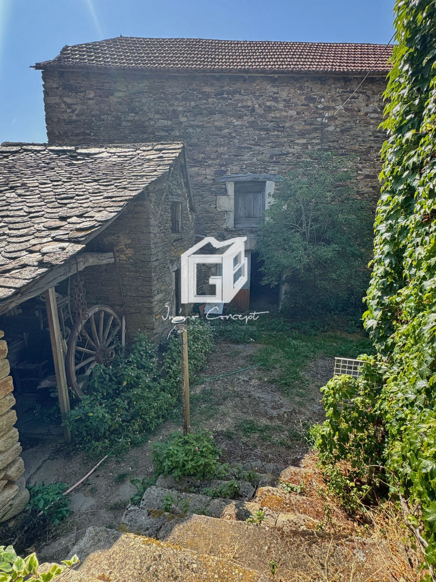 Villa / Maison  T4 à vendre Sainte-Juliette-sur-Viaur 12120