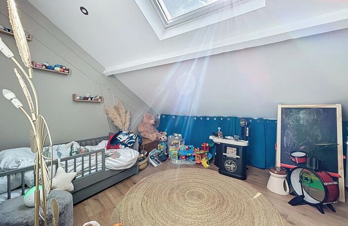 SUPERBE DUPLEX COUP DE COEUR EN DERNIER ÉTAGE — photo 4