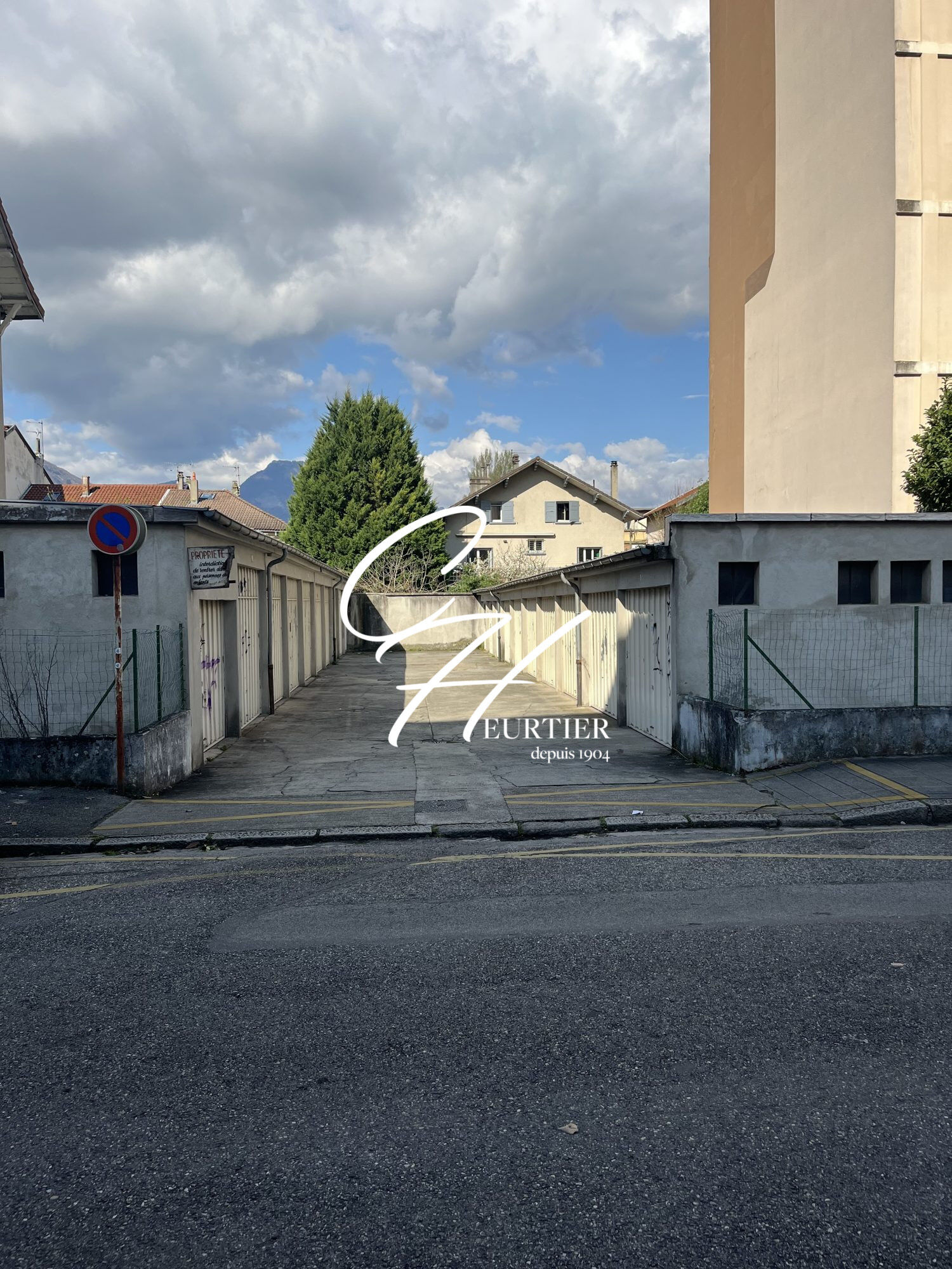 Parking  à louer Grenoble 38100