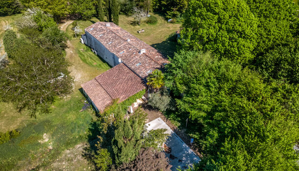 Villa / Maison 12 pièces  à vendre Corme-Royal 17600