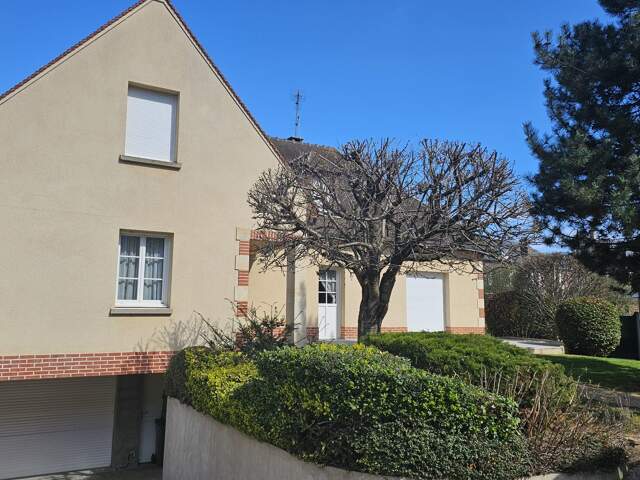 Maison individuelle avec jardin — photo du bien