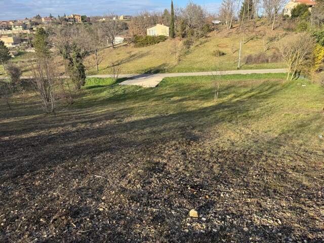 Terrain À Vendre — photo du bien