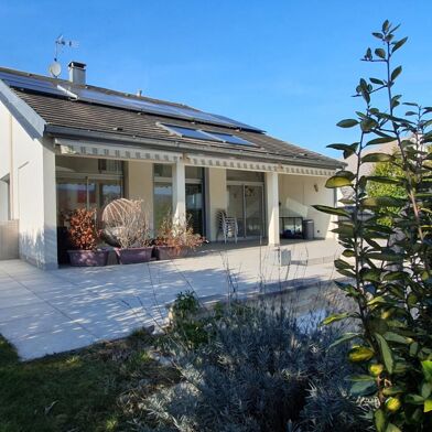 Maison 7 pièces 595000 €