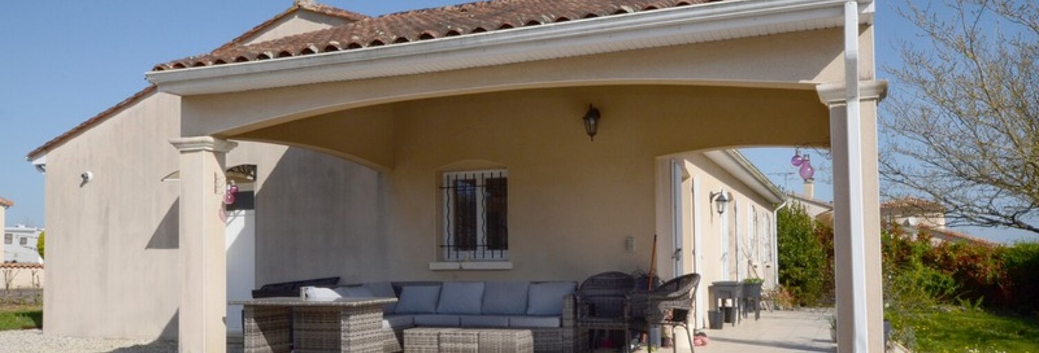 Maison 5 Pièces 120 m² à vendre à Champagne-Mouton (16350)