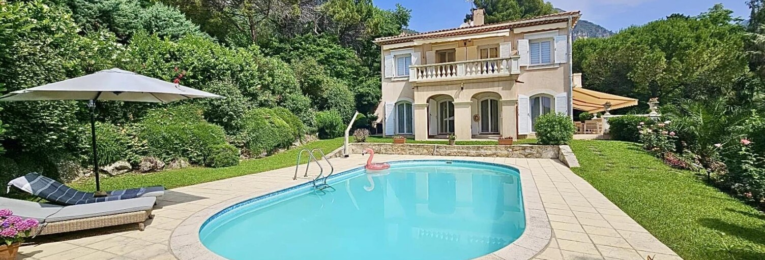 Maison 6 Pièces 222 m² à vendre à Vence (06140)