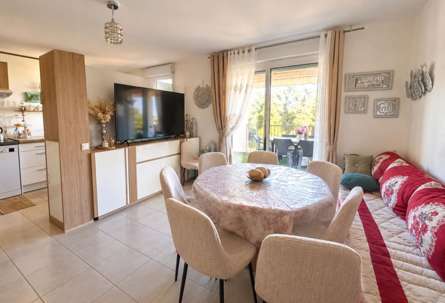 Appartement À Vendre — photo 1