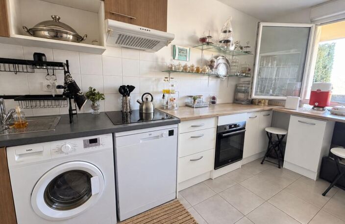 Appartement À Vendre — photo 3