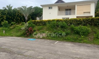 Maison 4 Pièces 125 m² à vendre à Les Trois-Îlets (97229)