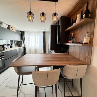 Appartement 4 pièces 289000 €