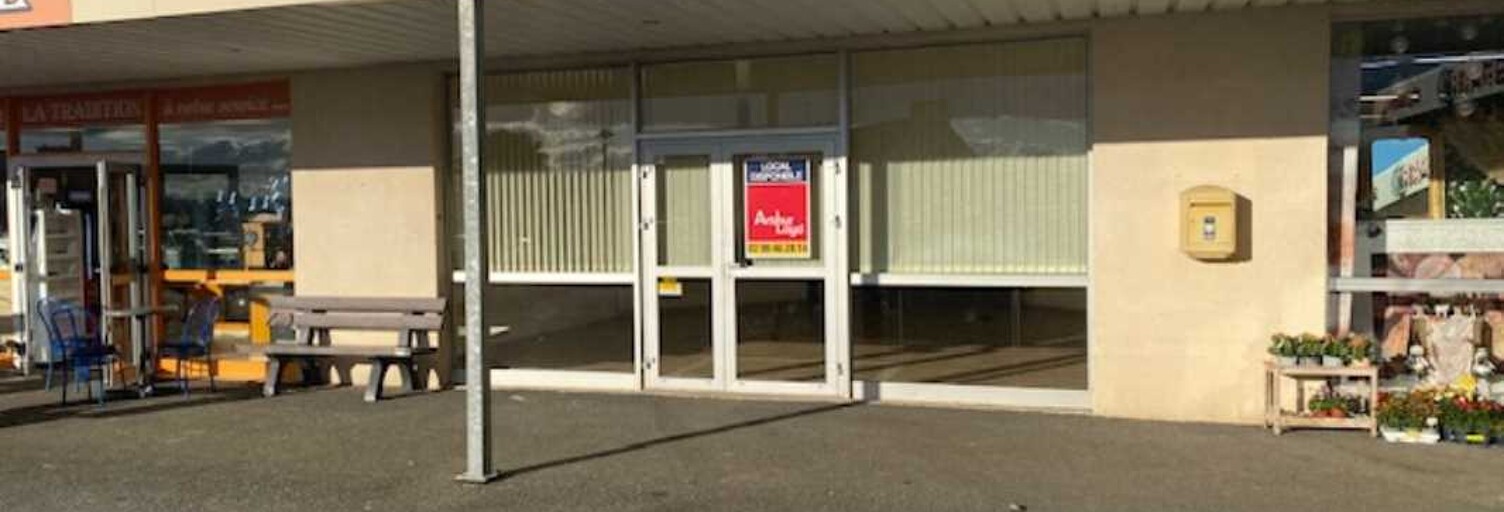 Commerce  96 m² à louer à Plougonven (29640)