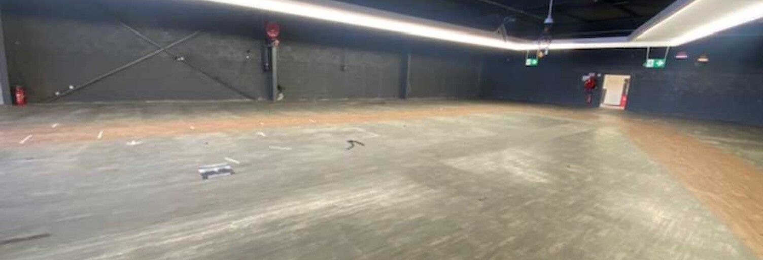 Commerce  756 m² à vendre à Crozon (29160)