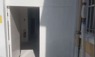 Local industriel  172 m² à louer à Aubervilliers (93300)