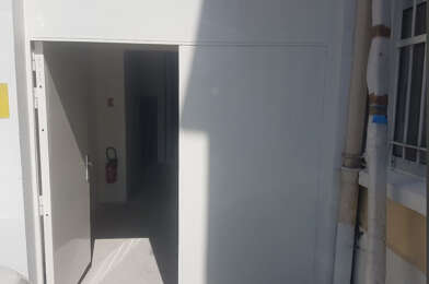 Local industriel  2880 €