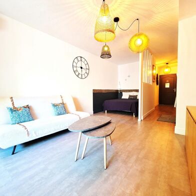 Appartement 1 pièces 239982 €
