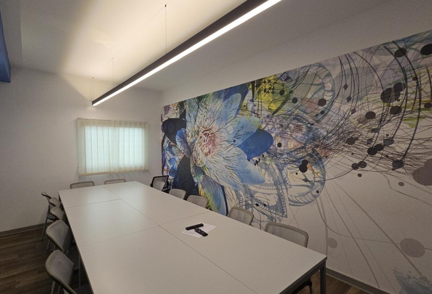 PLATEAU DE BUREAUX 289 M² / ZAC 2000 LE PORT — photo 1