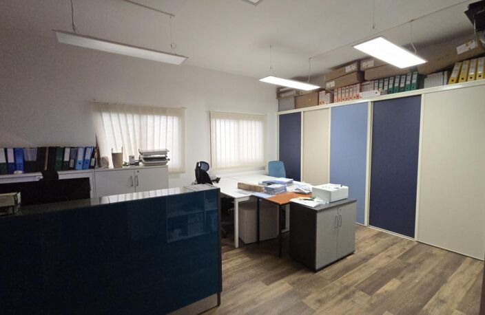 PLATEAU DE BUREAUX 289 M² / ZAC 2000 LE PORT — photo 3