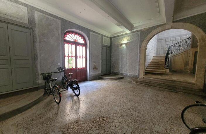 Avignon Intra-Muros, appartement de 100 m²- 4 pièces — photo 4