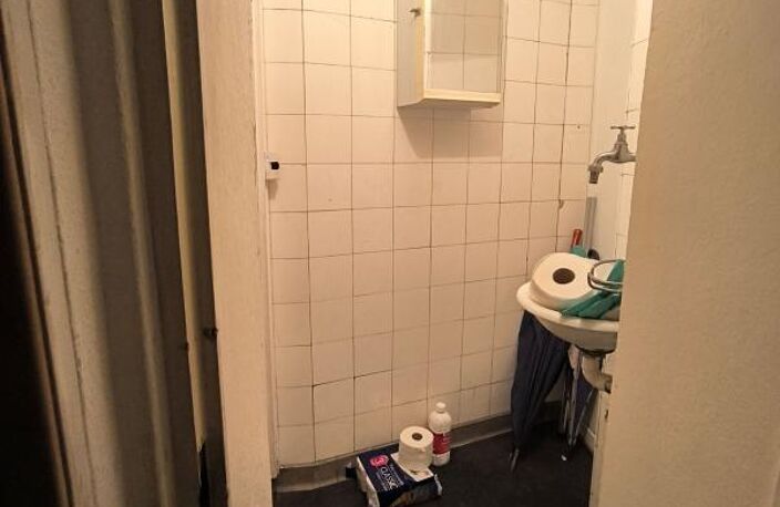Bien Commercial À Vendre — photo 4