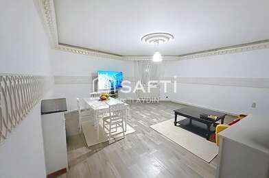 Immeuble  421000 €