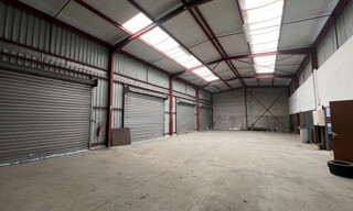 Local industriel  297 m² à louer à Narbonne (11100)
