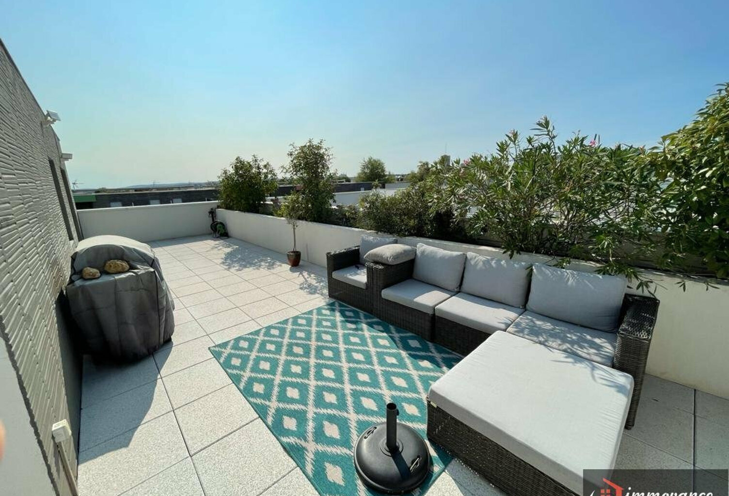 EXCLUSIVITE // MALBOSC // MAGNIFIQUE APPARTEMENT SUR TOIT — photo 1