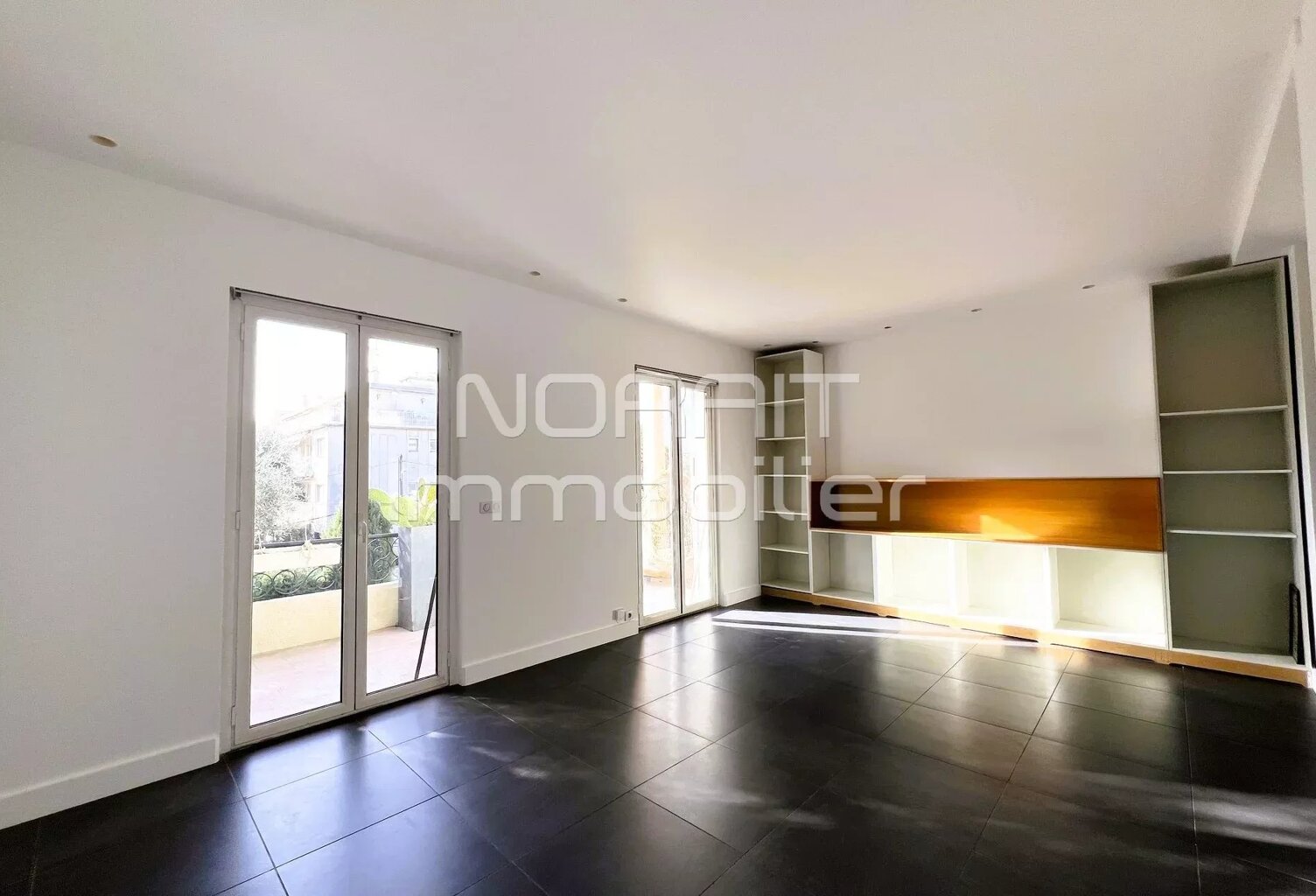 GRAND 3 PIECES-TERRASSE-CIMIEZ — photo 1