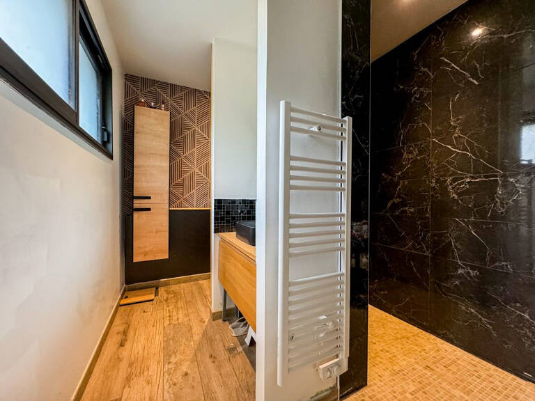 GRABELS - VILLA PLAIN PIED T5 DE 182 M2 SUR 2861 M2 DE PARCE — photo 1