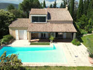 VAILHAUQUES - VILLA T6 208M2 SUR 2037M2 DE PARCELLE — photo 2