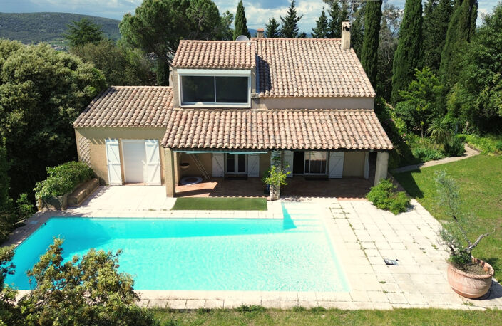 VAILHAUQUES - VILLA T6 208M2 SUR 2037M2 DE PARCELLE — photo 2