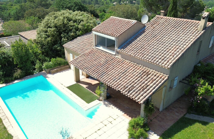 VAILHAUQUES - VILLA T6 208M2 SUR 2037M2 DE PARCELLE — photo 3