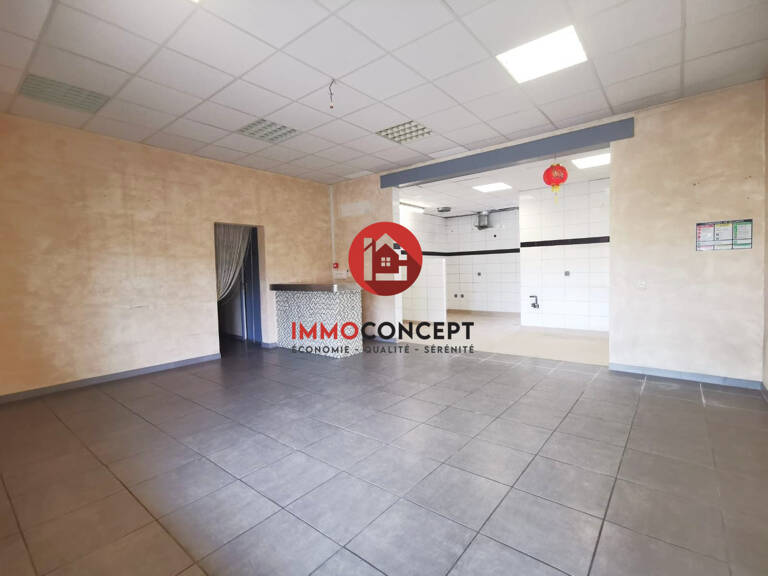 Local commercial libre 71m² — photo 1