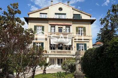 Appartement 4 pièces 440000 €