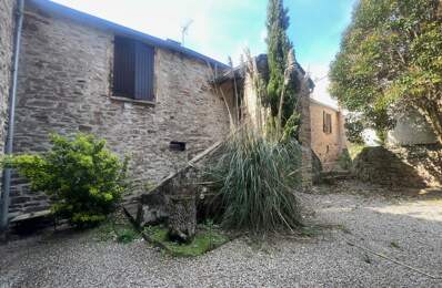 Maison de village avec terrain et puits — photo du bien