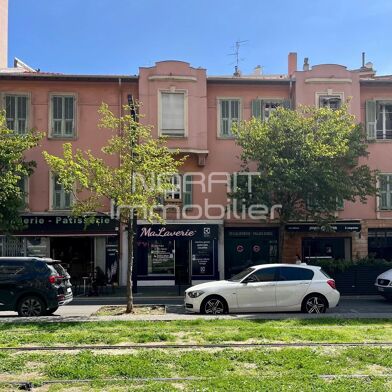 Appartement 3 pièces 244000 €