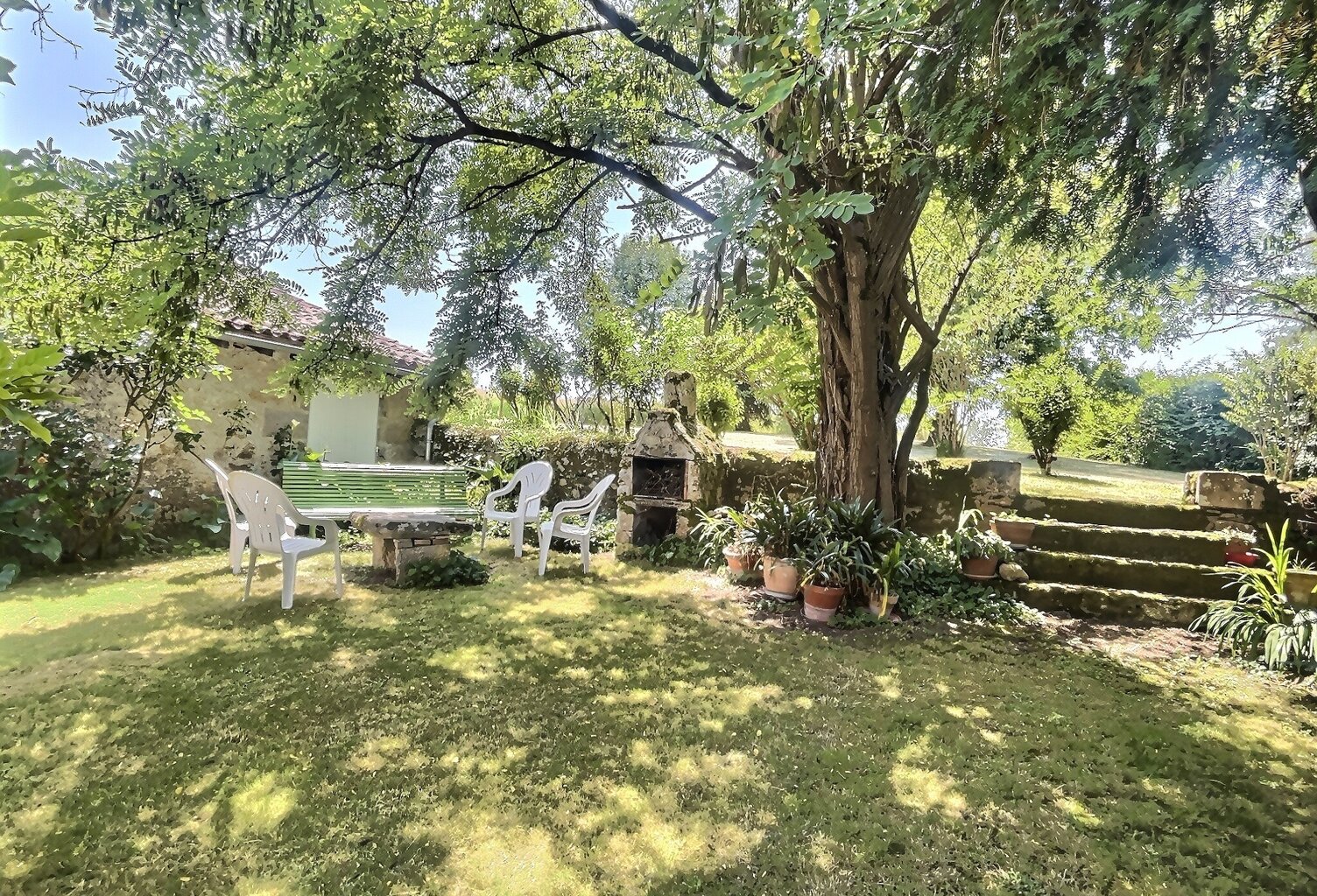 Longere — photo 1