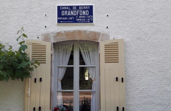A vendre dans le Cher, ancienne maison d'éclusier et 3000m² — photo 5