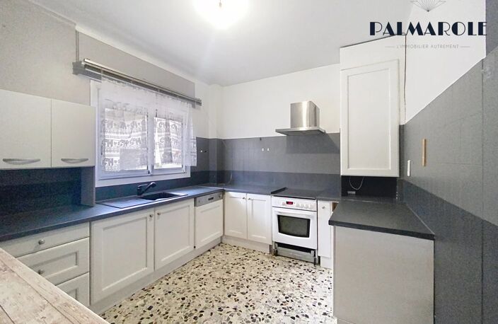 PERPIGNAN BAS VERNET IMMEUBLE  2 APPARTEMENTS T3 — photo 3
