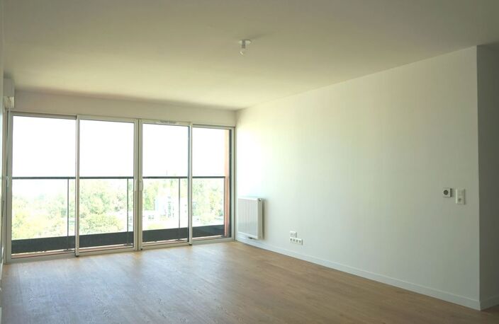T5 - 104m ² — photo 3