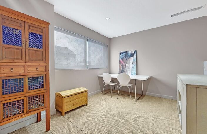 Loft — photo 4