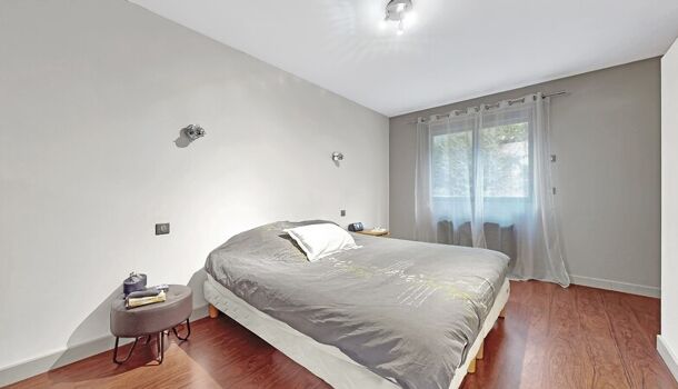 Loft 6 pièces  à louer Tournon-sur-Rhône 07300
