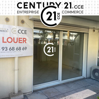 Bureau  752 €