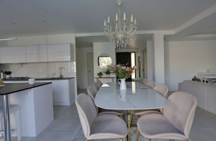 Maison Noyal Chatillon Sur Seiche  8 pièce(s) 147 m2 — photo 3
