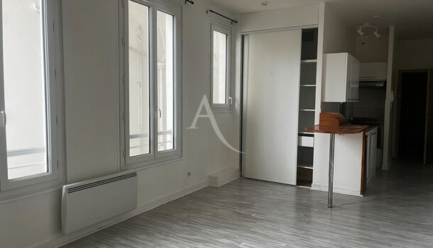 Appartement 1 pièces  à louer Rochefort 17300