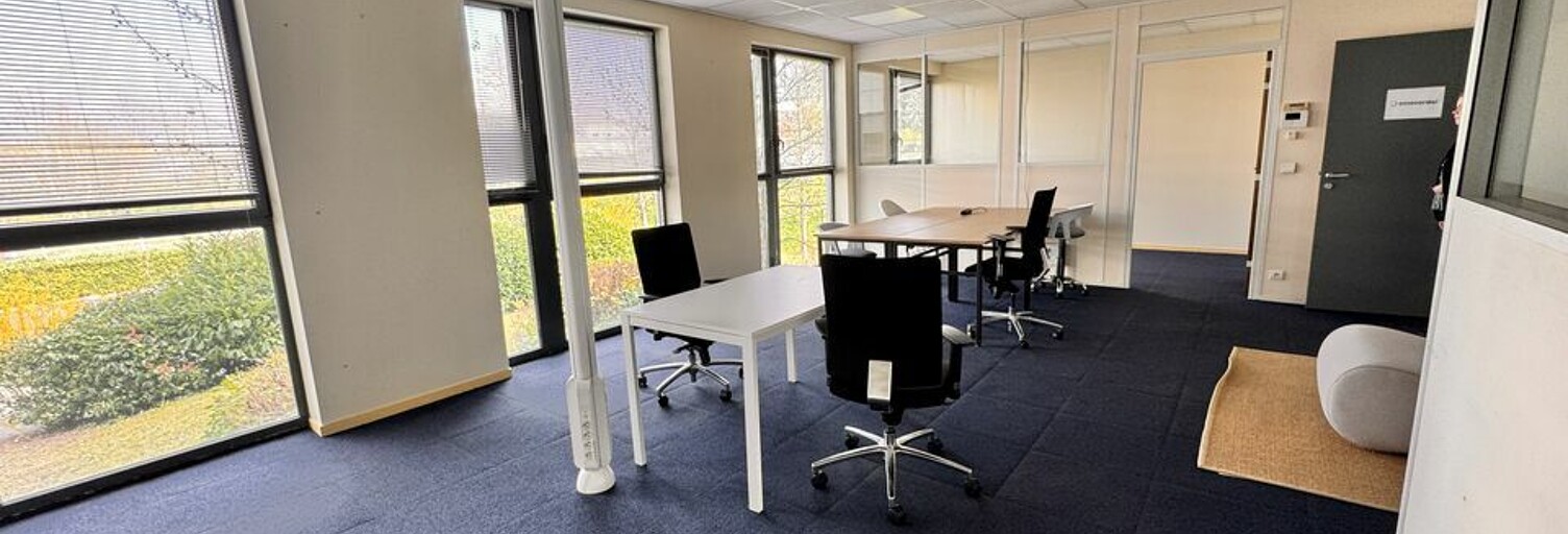 Bureau  64 m² à louer à Tours (37100)