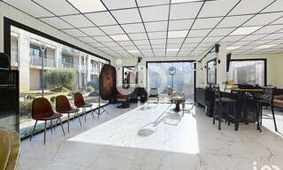 Commerce  70 m² à vendre à L'Isle-sur-la-Sorgue (84800)