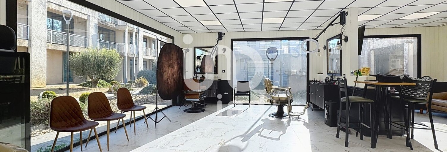 Commerce  70 m² à vendre à L'Isle-sur-la-Sorgue (84800)