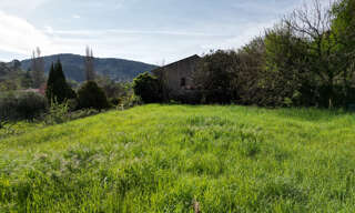 Terrain  470 m² à vendre à Solliès-Toucas (83210)