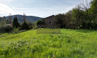 Terrain  462 m² à vendre à Solliès-Toucas (83210)