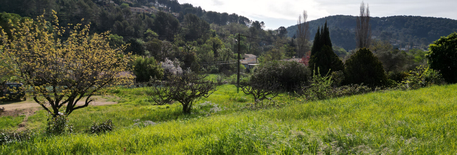 Terrain  541 m² à vendre à Solliès-Toucas (83210)